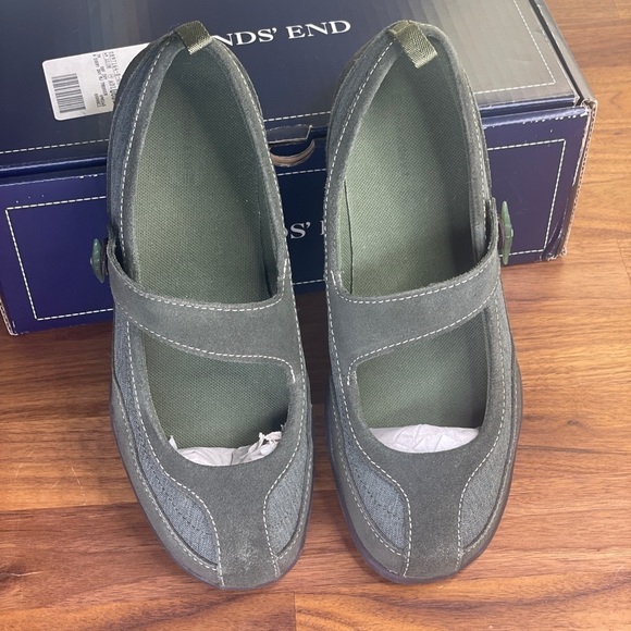 Lands' End Green Oxford Ivy Mary Jane Trekker Comfort 7.5 - Picture 1 of 6